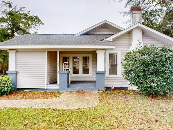 907 S Appletree St, Dothan, AL 36301