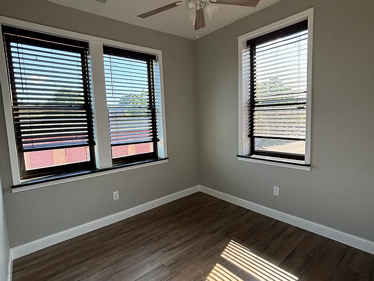 4705 Washington Blvd #2 — Photo 6