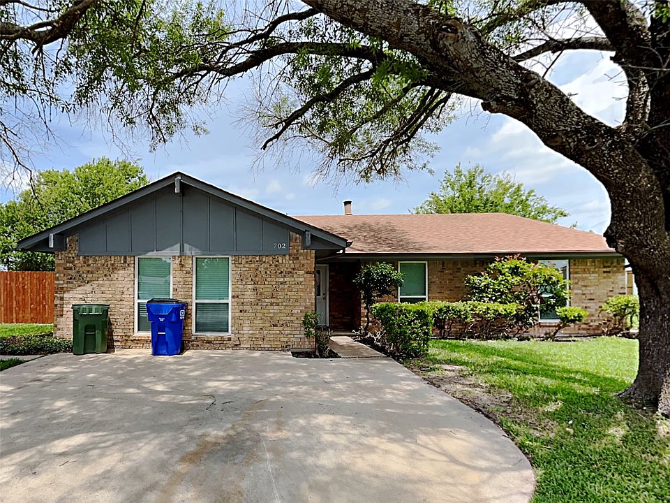 1st image of 702 Redbud Dr