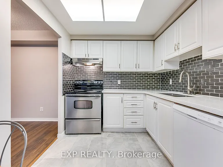 135 Hillcrest Ave #205 — Photo 10