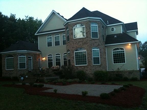 Rear view of home 