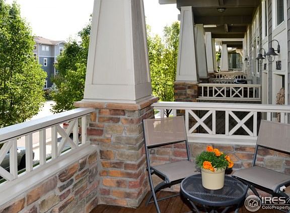 Balcony for Al Fresco Dining
