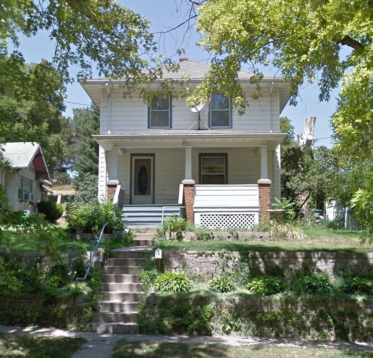 1st image of 1815 W 16th St