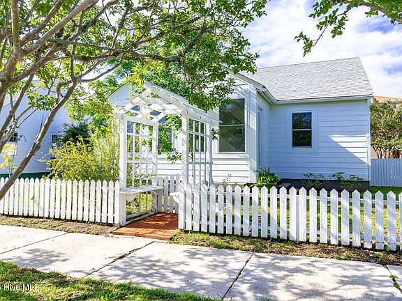 3rd image of 1505 Shepard Street