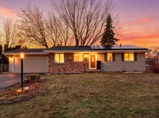4125 Ensign Ave N, New Hope, MN 55427