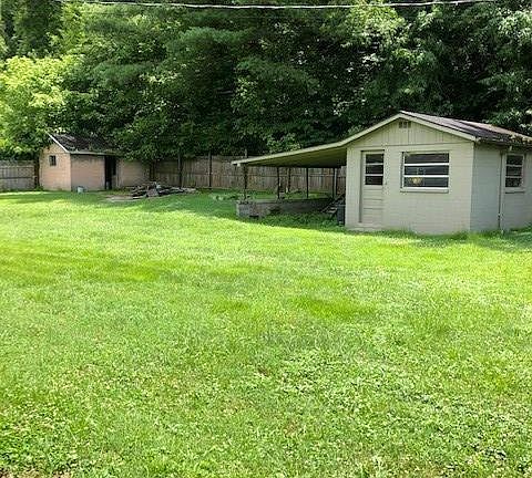 3rd image of 26 Dixie Dr