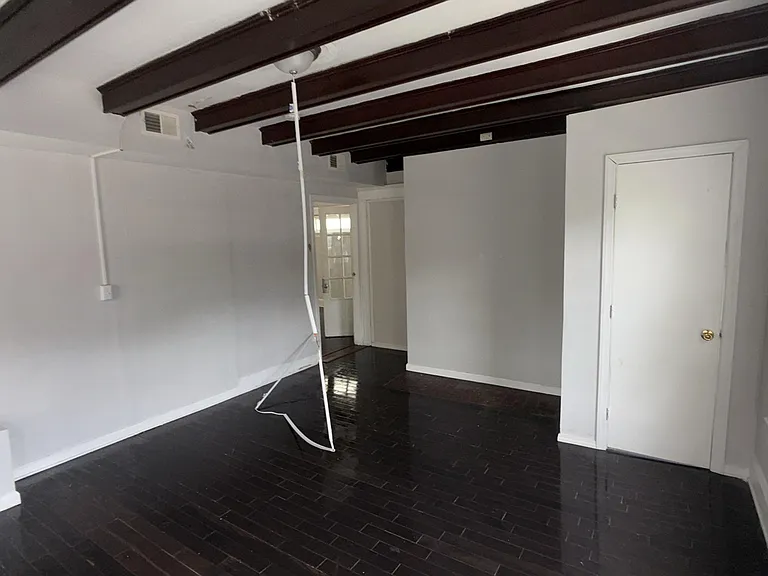 58 Clinton Pl #B — Photo 5