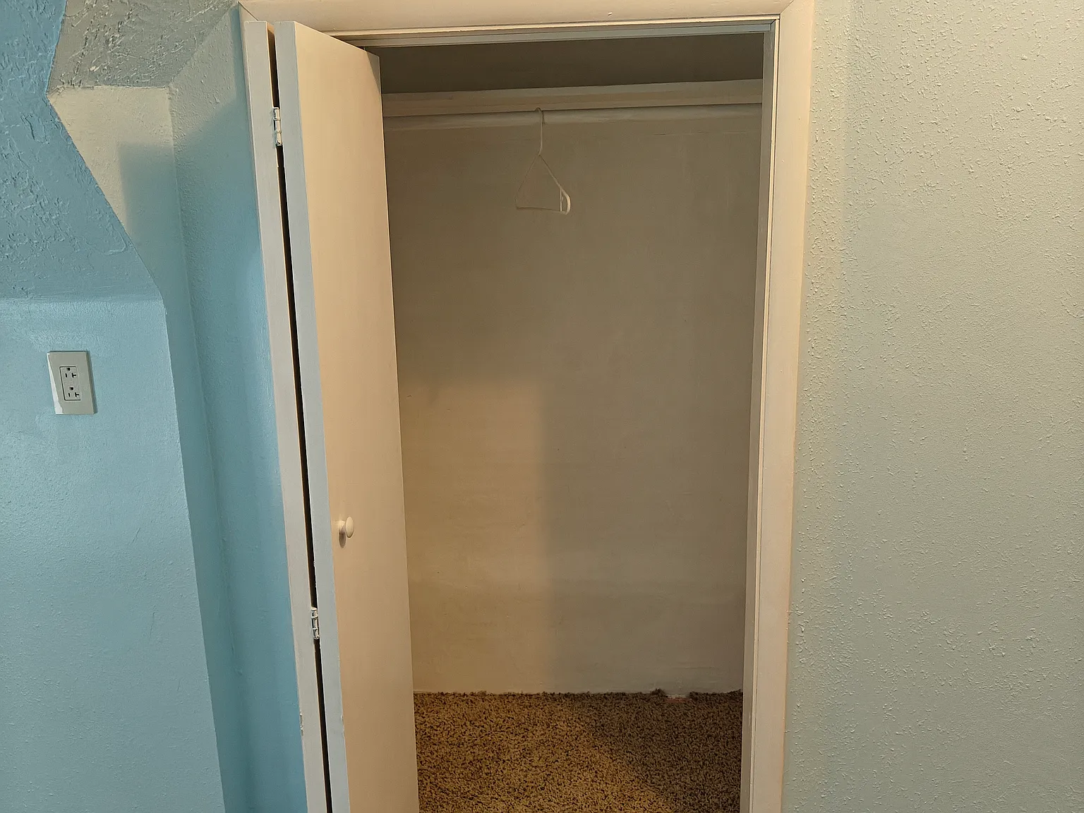 2 bed, 2162 sqft, $400 — Photo 4