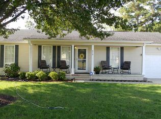 810 Sunshine St SW, Hartselle, AL 35640