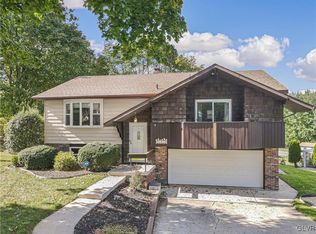 1520 Trout Dr, Allentown, PA 18103