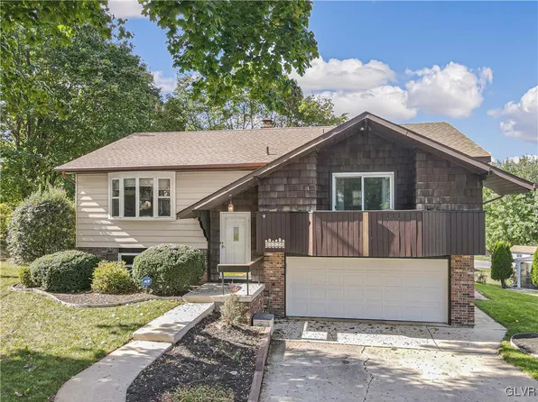 1520 Trout Dr, Allentown, PA 18103