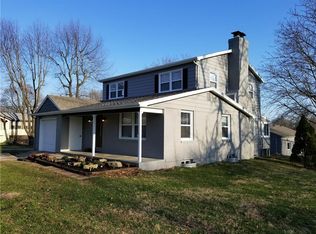 11715 W 55th St, Shawnee, KS 66203