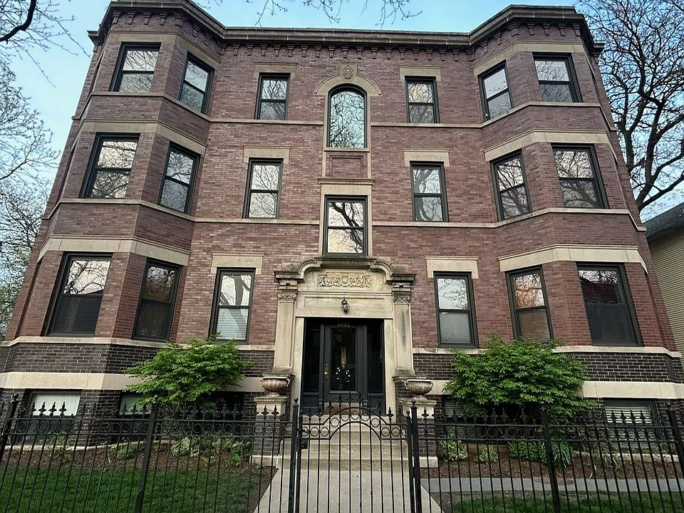 1st image of 4055 N Hermitage Ave Unit 2N