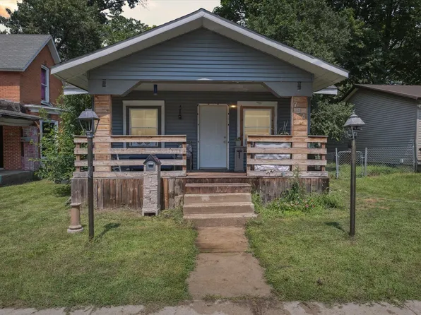 714 W Blaine Ave, Elkhart, IN 46516