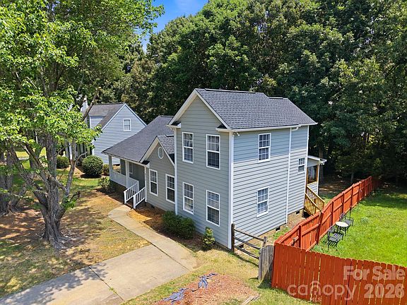 4th image of 8313 Houndstooth Dr