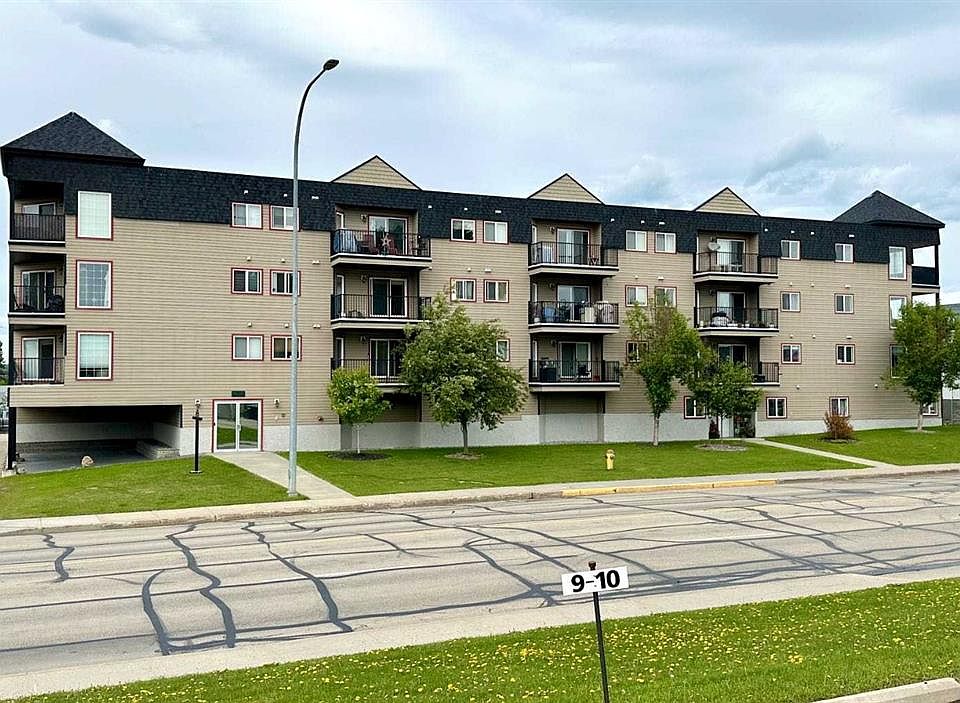 1st image of 4502 S 52nd Ave #305