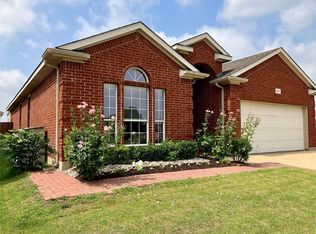 9637 Minton Dr, Fort Worth, TX 76108