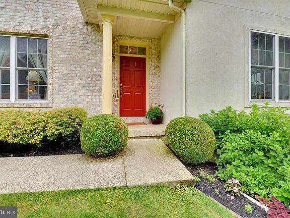 5th image of 938 Rivergate Ct