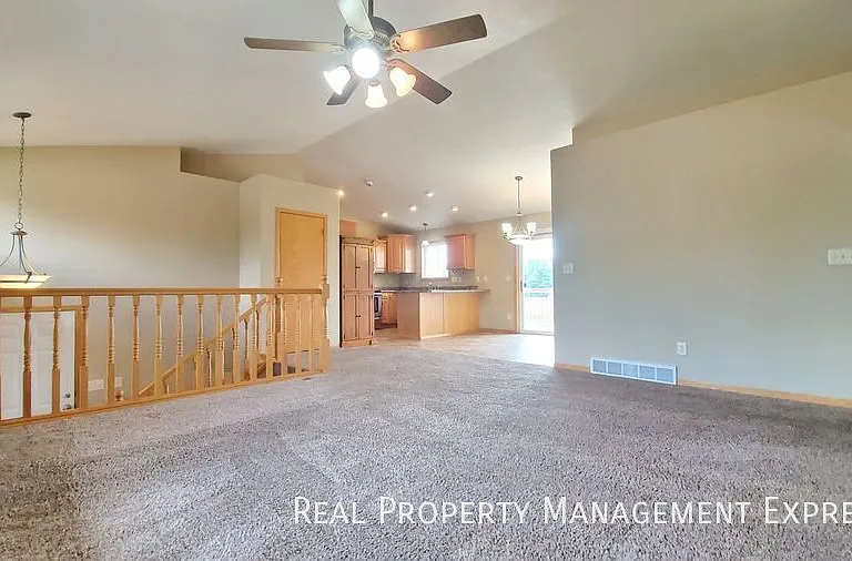7636 S Rose Crest Ct — Photo 5