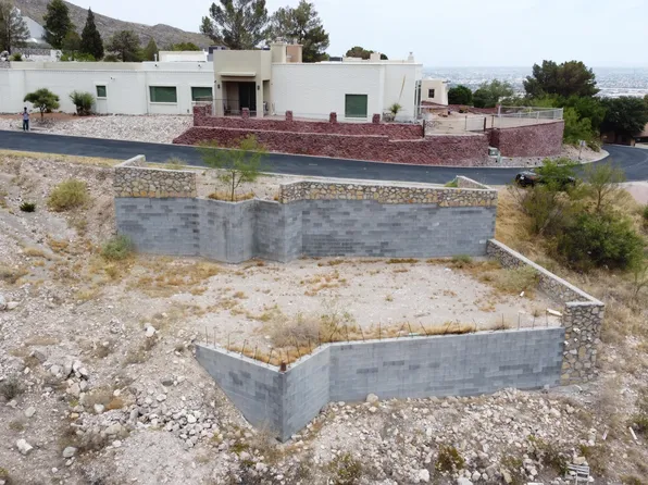 38 Kingery Dr, El Paso, TX 79902