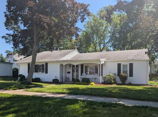 1005 S Grinnell St, Jackson, MI 49203