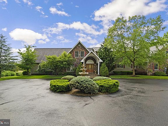 2nd image of 5118 Burkholder Rd