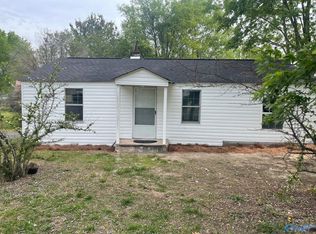 59 Hodges St, Rainsville, AL 35986