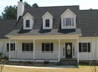 9 Pine Forest Dr, Winterville, GA 30683
