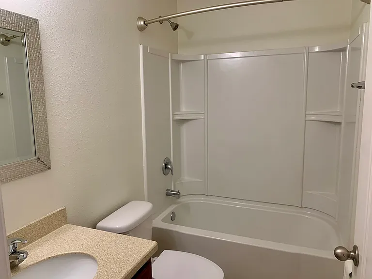 4419 Barton Creek Ln — Photo 12