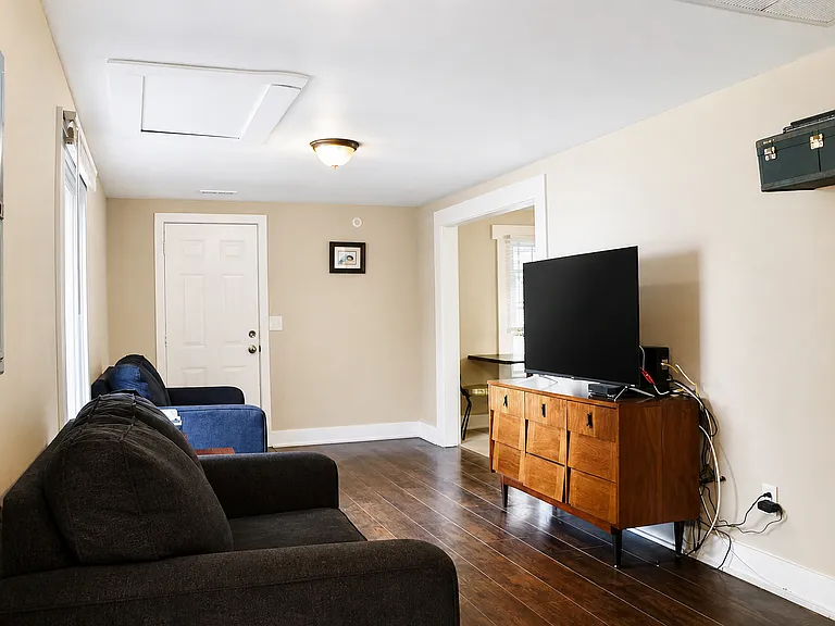 113 Lucile St — Photo 22