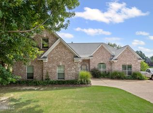 1106 Crosswinds Dr, Hernando, MS 38632