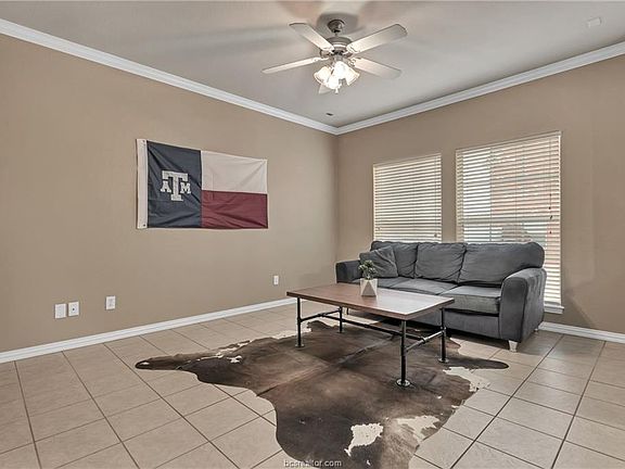 2nd image of 1001 Krenek Tap Rd APT 2801