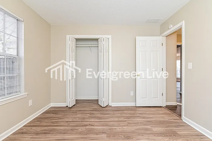 3431 Hollow Oak Dr — Photo 12