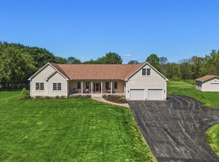 249 River Rd, Sunderland, MA 01375