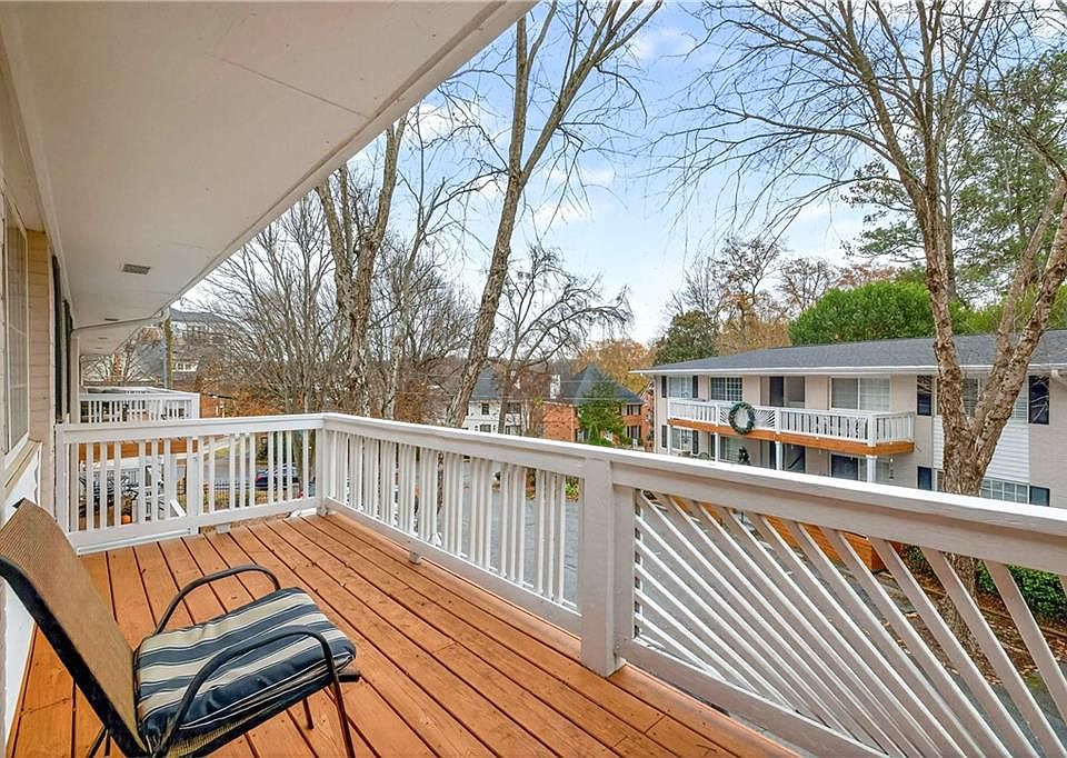 1st image of 1990 Wellbourne Dr NE APT 7