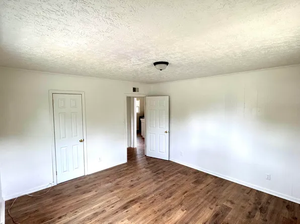 532 Hampton Ave NW, Aiken, SC 29801