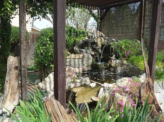 5th image of 2592 Mayfair Ct