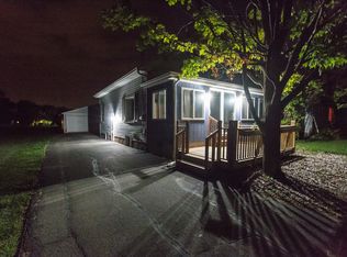 6483 E Dunbar Rd, Monroe, MI 48161