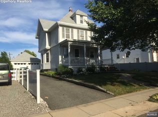 34 Main St, Garfield, NJ 07026