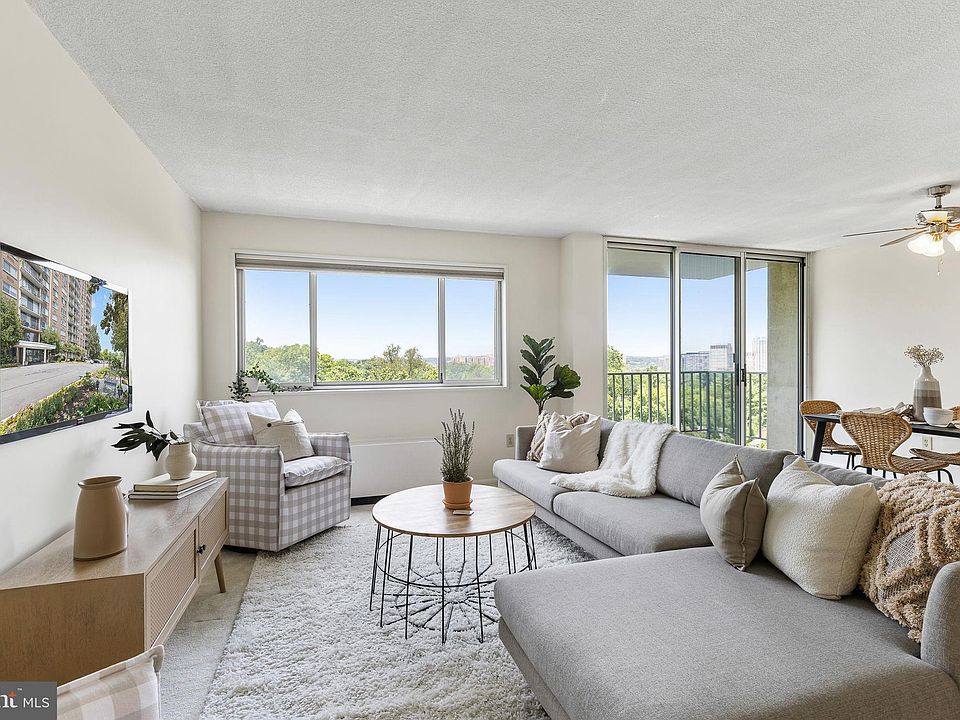 1st image of 2059 Huntington Ave APT 912