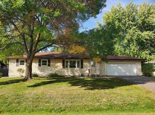 1301 E 20th St, Marshfield, WI 54449