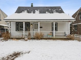 137 Edgeworth St, Valley Stream, NY 11581