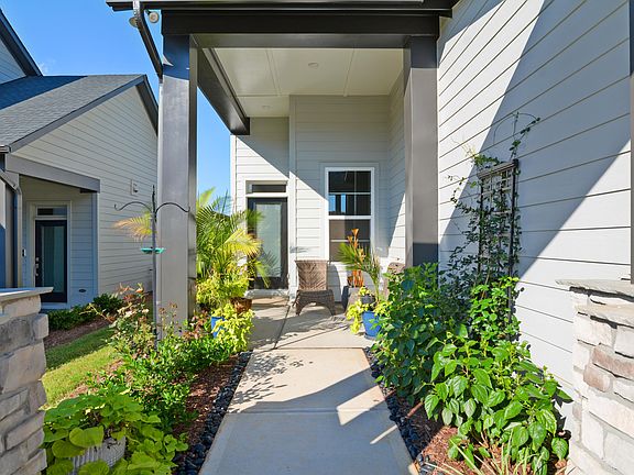 3rd image of 125 Prospect Pl