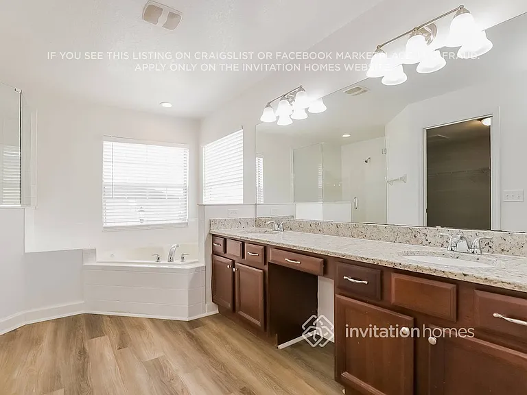 13544 Hidden Forest Cir — Photo 11