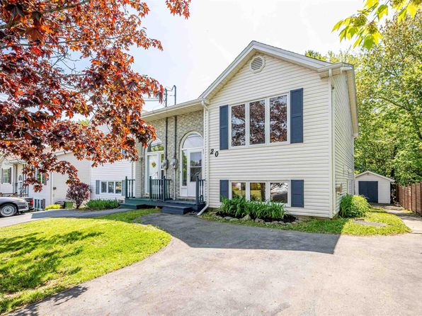 20 Argus Dr, Dartmouth, NS B3A 4Y1