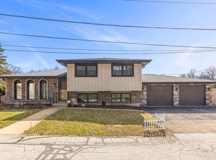 0S610 Cleveland St, Winfield, IL 60190