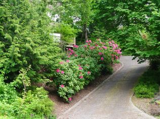 5880 W Mercer Way, Mercer Island, WA 98040