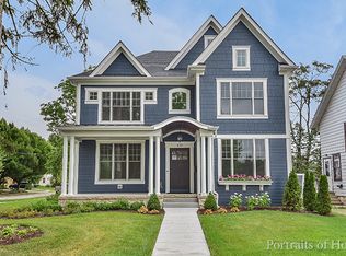 439 W Franklin Ave, Naperville, IL 60540