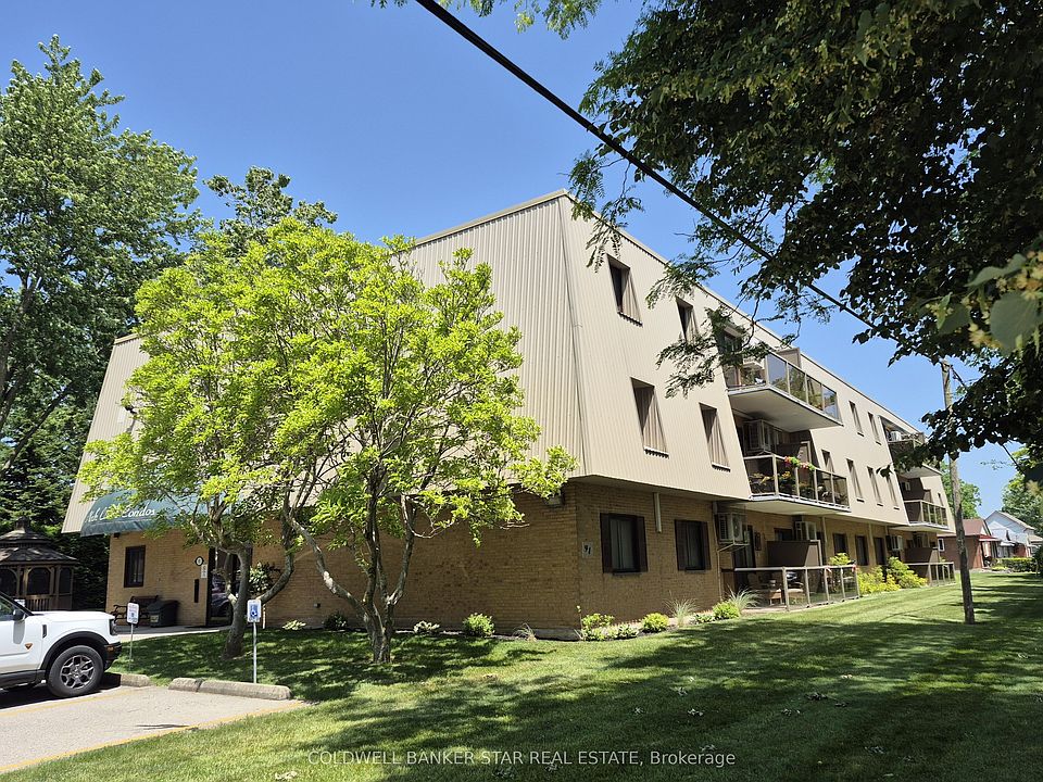 1st image of 91 Spruce St W #106