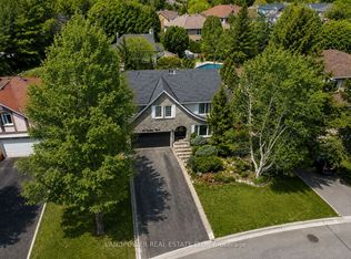 14 Carlton Rd, Markham, ON L3R1Z2